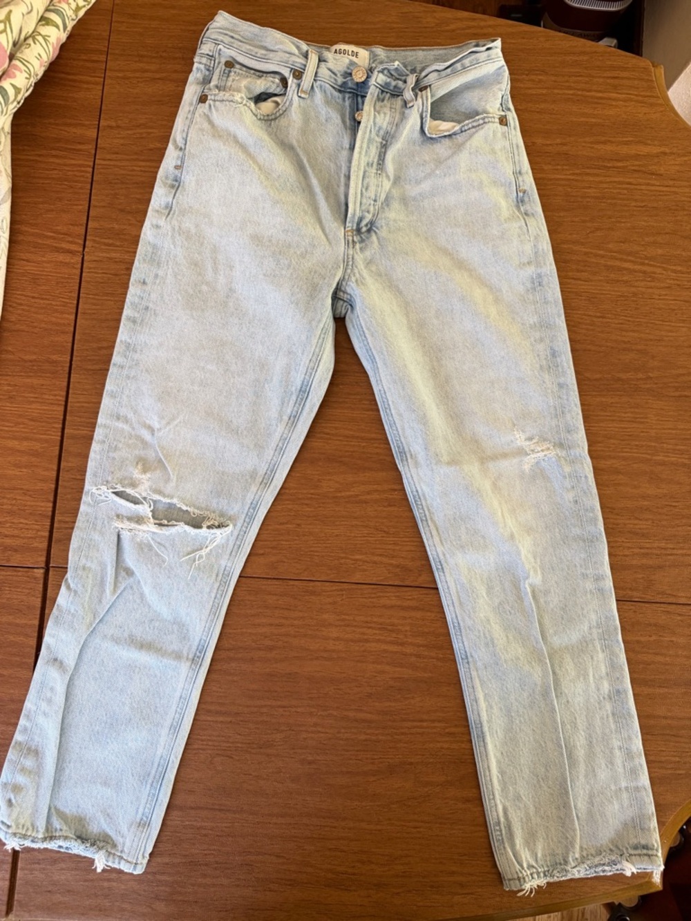 Agolde Women's Light Wash Slim Straight Jeans with Knee Rip- Riley